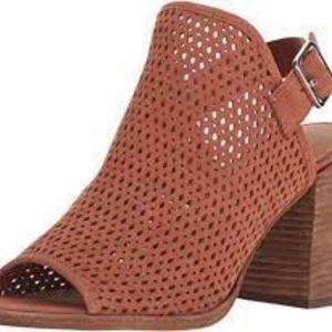 Steve Madden Women's Neptune Mule-Size 7